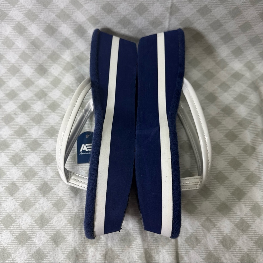 American Eagle Navy & White Wedge Platform Flip Flop Sandals Women Size 10 - Picture 3 of 9